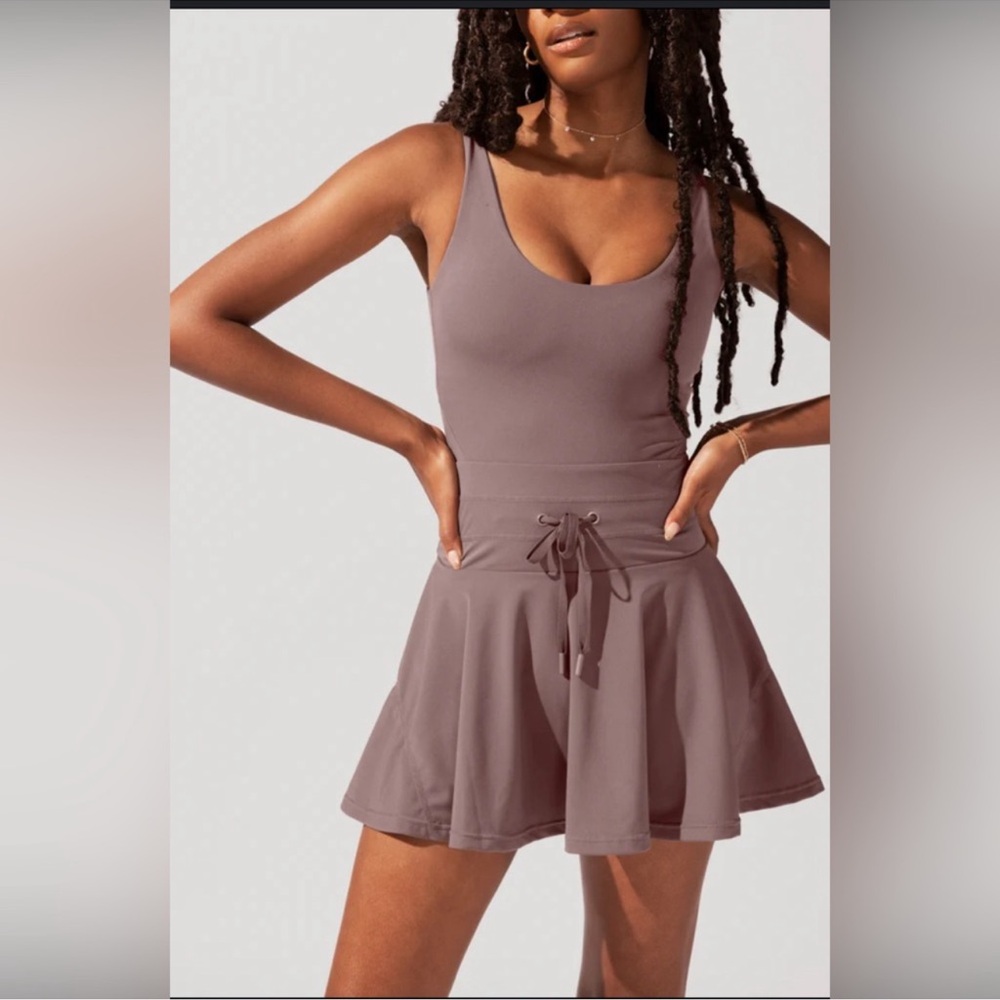 *Sold* Popflex twist Dress - peppercorn